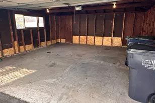 1325 E 168th Pl, South Holland, IL 60473 - Photo 18