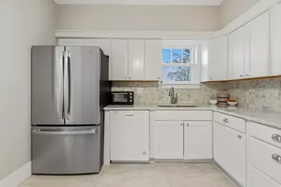 312 E Lincoln Avenue, Wheaton, IL 60187 - Photo 14