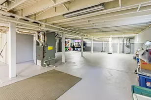 312 E Lincoln Ave, Wheaton, IL 60187 - Photo 28