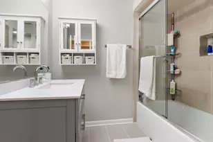 3810 S Mission Hills Rd, Northbrook, IL 60062 - Photo 16