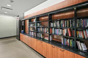 175 E Delaware Pl, Chicago, IL 60611 - Photo 34