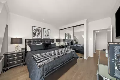 175 E Delaware Place #7107, Chicago, IL 60611 - Photo 18