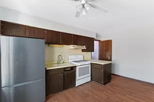 1654 Downs Dr, Calumet City, IL 60409 - Photo 10