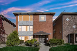 1654 Downs Dr, Calumet City, IL 60409 - Photo 2