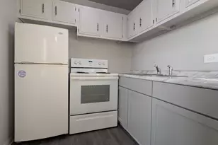 6171 N Sheridan Rd, Chicago, IL 60660 - Photo 6