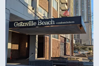 6171 N Sheridan Road #1408, Chicago, IL 60660 - Photo 1