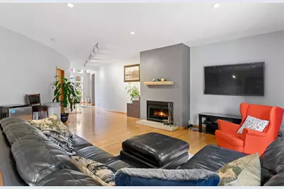 1649 Central Avenue, Northbrook, IL 60062 - Photo 4