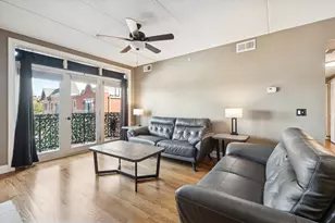 310 S Main St, Lombard, IL 60148 - Photo 4