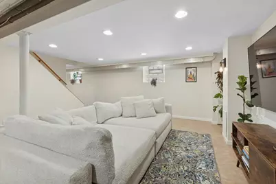 5040 N Moody Avenue, Chicago, IL 60630 - Photo 16