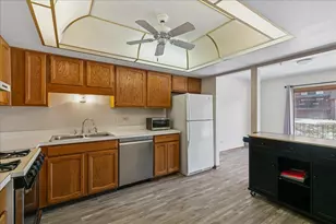 15705 Old Orchard Ct, Orland Park, IL 60462 - Photo 8