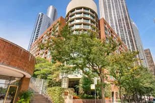 480 N McClurg Ct, Chicago, IL 60611 - Photo 2