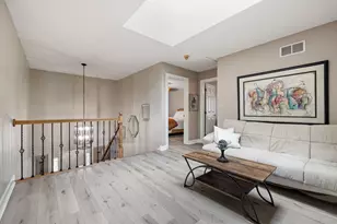 55 Chesterfield Ct, Burr Ridge, IL 60522 - Photo 20