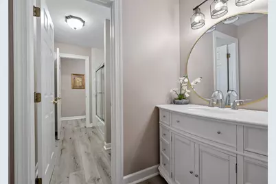 55 Chesterfield Court, Burr Ridge, IL 60522 - Photo 24