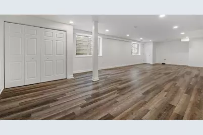 55 Chesterfield Court, Burr Ridge, IL 60522 - Photo 26