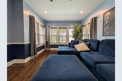 6005 W Waveland Avenue, Chicago, IL 60634 - Photo 12