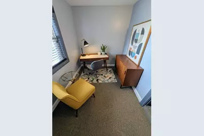 6005 W Waveland Avenue, Chicago, IL 60634 - Photo 14