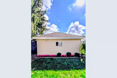 6005 W Waveland Avenue, Chicago, IL 60634 - Photo 2