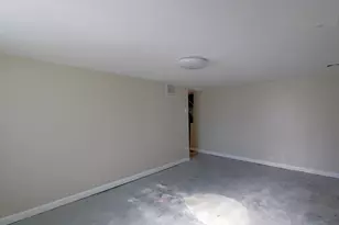 572 Douglas Ave, Calumet City, IL 60409 - Photo 30