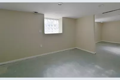 572 Douglas Avenue, Calumet City, IL 60409 - Photo 24