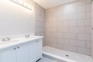 2109 W 18th Pl, Chicago, IL 60608 - Photo 30