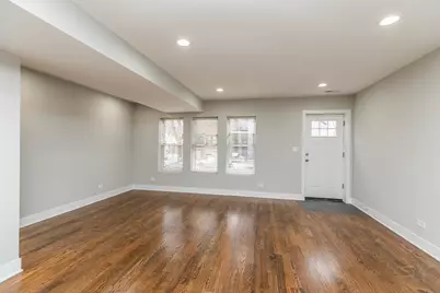 2109 W 18th Place, Chicago, IL 60608 - Photo 14