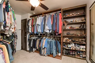 11N060 Johnstown Rd, Elgin, IL 60124 - Photo 32