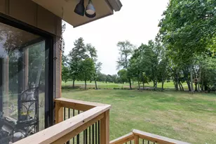 11N060 Johnstown Rd, Elgin, IL 60124 - Photo 10