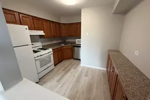 5 Parkside Ct, Vernon Hills, IL 60061 - Photo 6