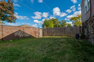 122 Elizabeth St, Calumet City, IL 60409 - Photo 28