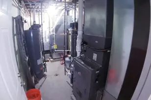 5134 W Henderson St, Chicago, IL 60641 - Photo 42