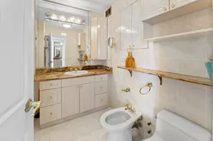 6301 N Sheridan Rd, Chicago, IL 60660 - Photo 10