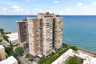 6301 N Sheridan Rd, Chicago, IL 60660 - Photo 2