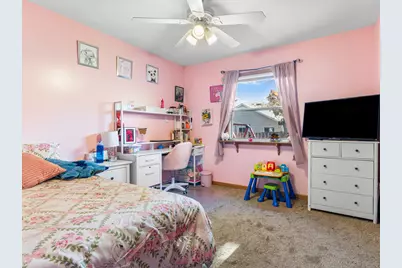 215 Fernwood Road, Montgomery, IL 60538 - Photo 12