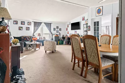 408 Ave G Avenue, Bloomington, IL 61704 - Photo 4