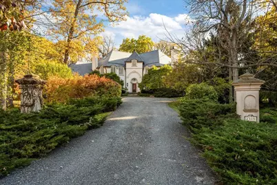 1315 Abington Cambs Drive, Lake Forest, IL 60045 - Photo 1