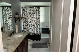 22810 East Dr, Richton Park, IL 60471 - Photo 8