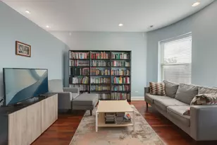 4315 S Forrestville Ave, Chicago, IL 60653 - Photo 4