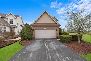 286 Sunset Blvd, Beecher, IL 60401 - Photo 2