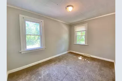 685 E 142nd Street, Dolton, IL 60419 - Photo 10