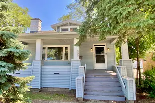 685 E 142nd St, Dolton, IL 60419 - Photo 1