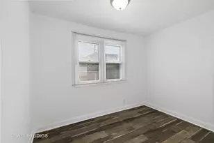 8030 S Justine St, Chicago, IL 60620 - Photo 8