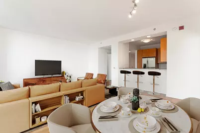 600 N Lake Shore Drive #2707, Chicago, IL 60611 - Photo 4