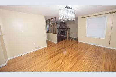 1611 W Glenwood Avenue, Joliet, IL 60435 - Photo 6
