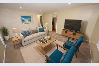 1611 W Glenwood Avenue, Joliet, IL 60435 - Photo 2