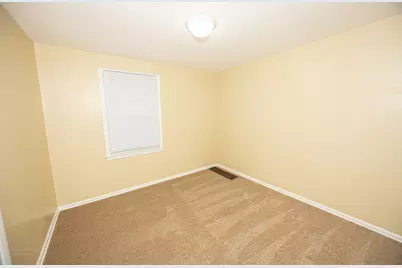 1611 W Glenwood Avenue, Joliet, IL 60435 - Photo 16