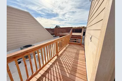 [Address not provided], Elgin, IL 60120 - Photo 20