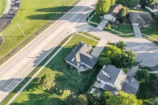 101 Bell Ct, Oswego, IL 60543 - Photo 42