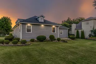 101 Bell Ct, Oswego, IL 60543 - Photo 38