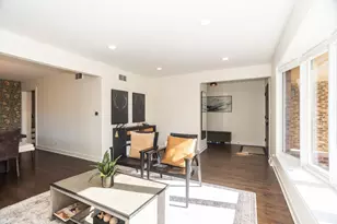 3240 Pitcher Dr, Darien, IL 60561 - Photo 8