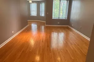 6714 S Chappel Ave, Chicago, IL 60649 - Photo 1